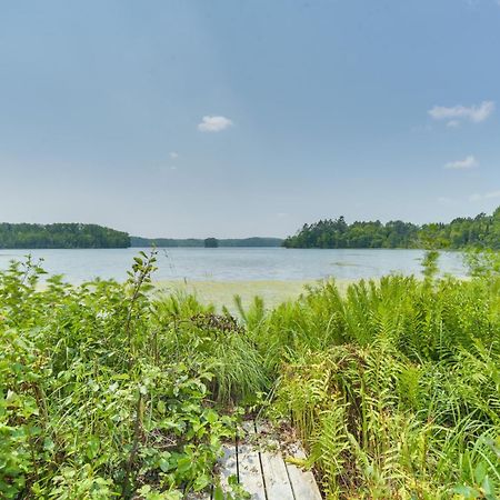 Scenic Hayward Lake View Retreat With Fire Pit Eksteriør billede
